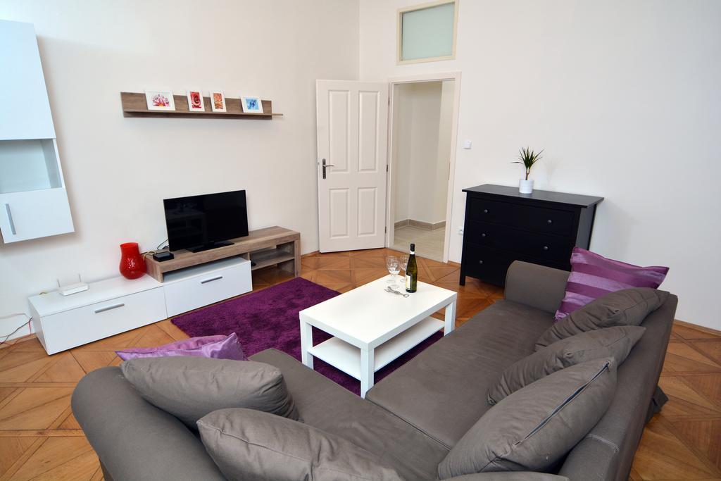 Mivos Prague Apartments Phòng bức ảnh